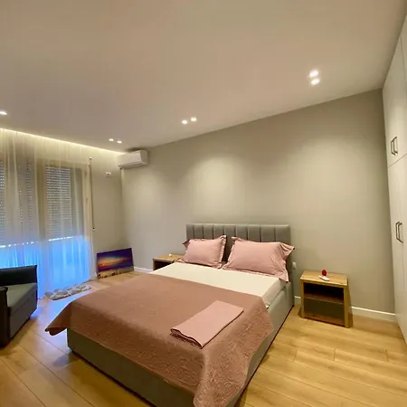 Flos Apartament Vlorë