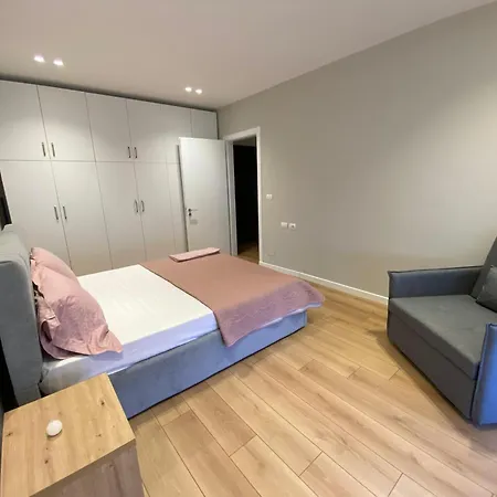 Flos Apartament * Vlorë